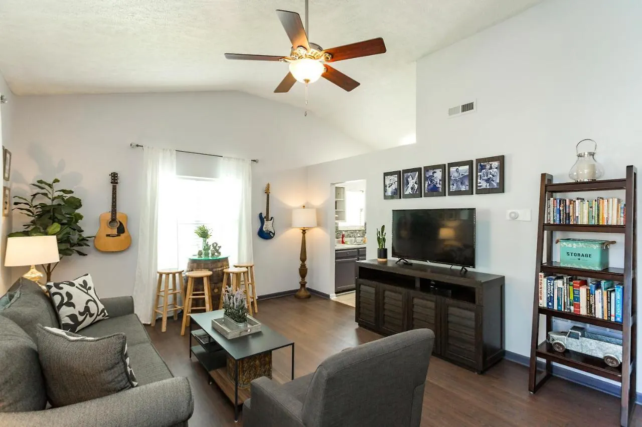 Semesterbostad Fun Buena Vista Heights Home Close To Downtown Nashville